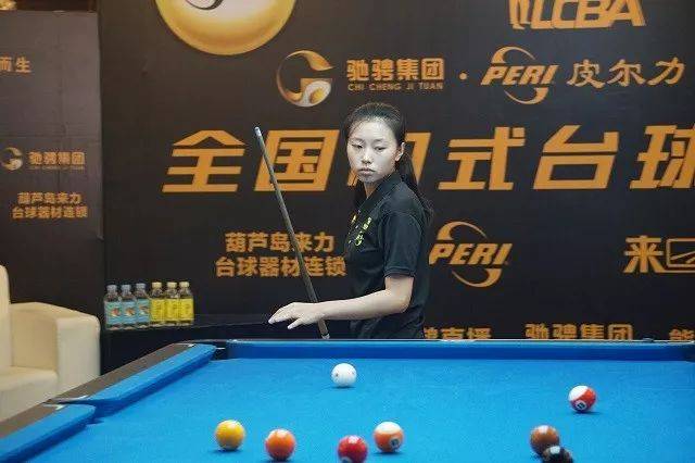 黄昏时分的 黄昏时分的